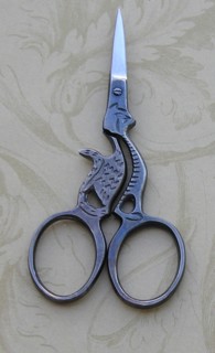 scissors W gunmetal cat scissors.JPG